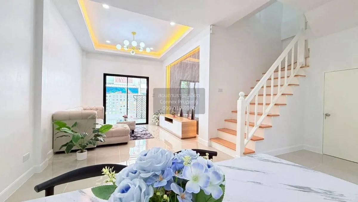 For Sale Townhouse/Townhome  , Lio Wongwaen-Pinklao , newly renov