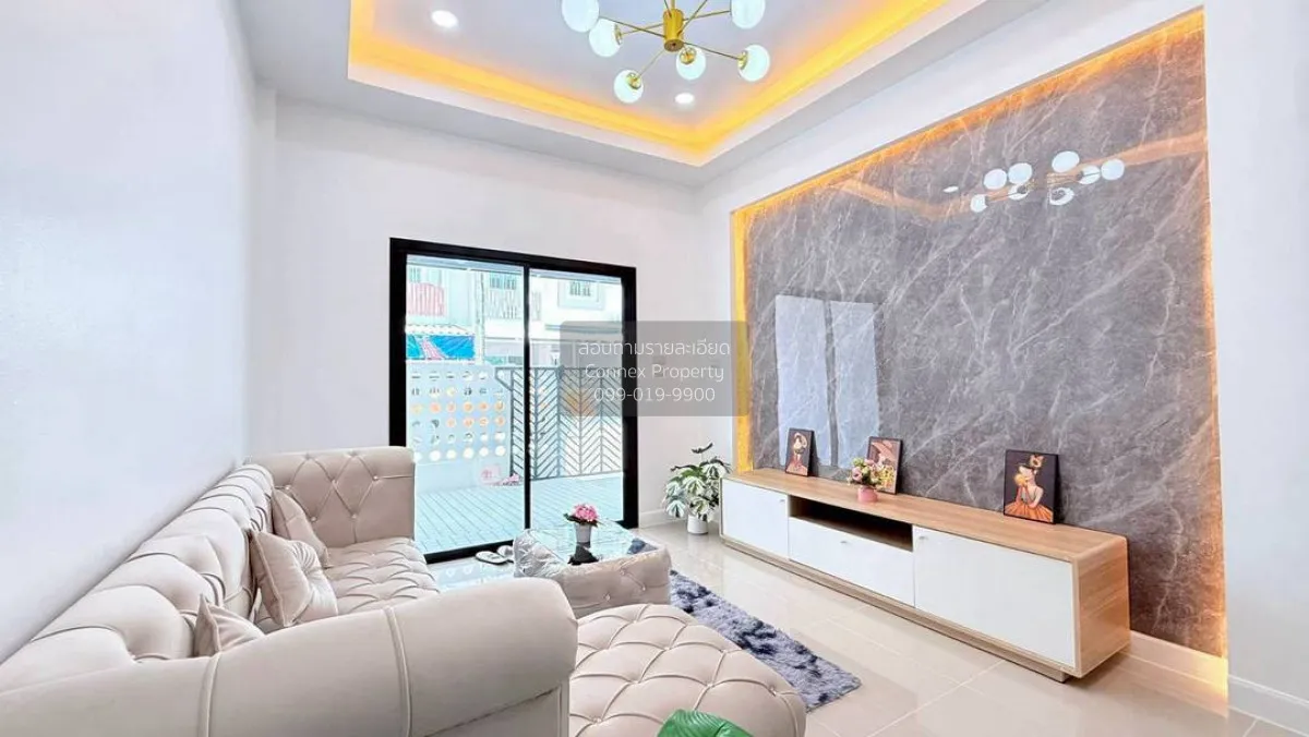 For Sale Townhouse/Townhome  , Lio Wongwaen-Pinklao , newly renov