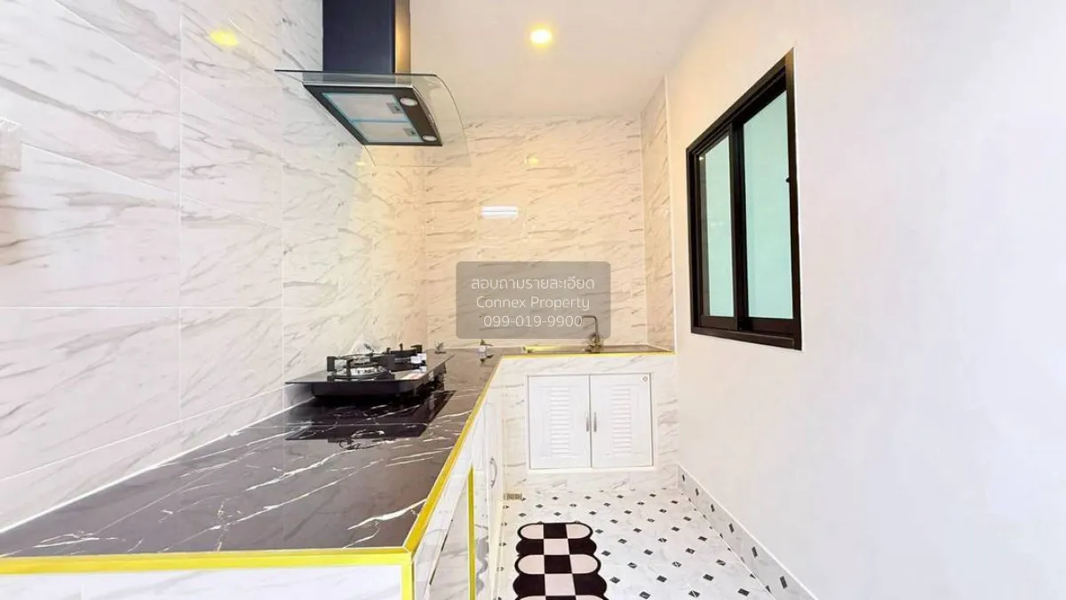 For Sale Townhouse/Townhome  , Lio Wongwaen-Pinklao , newly renov