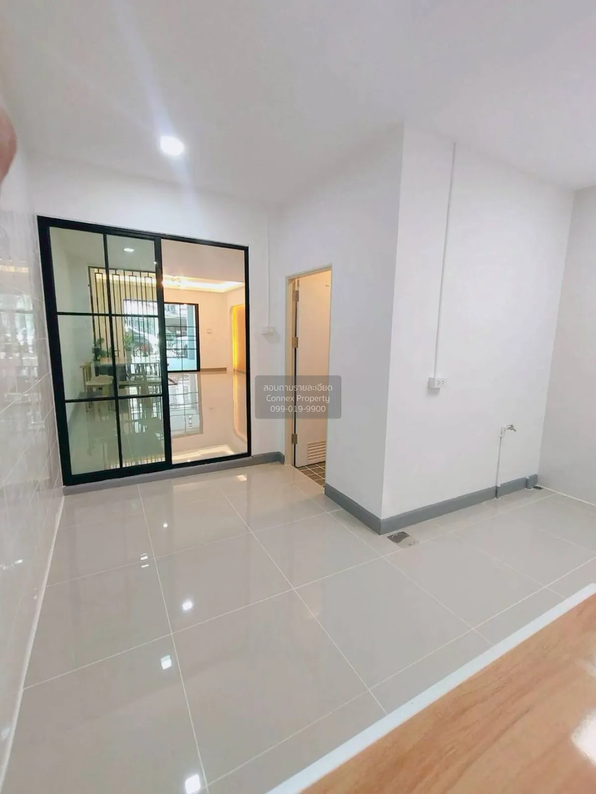 ขายทาวน์เฮ้าส์/ทาวน์โฮม  บ้านรินทร์ทอง รีโนเวทใหม่ ลำลูกกา ลำลูกก