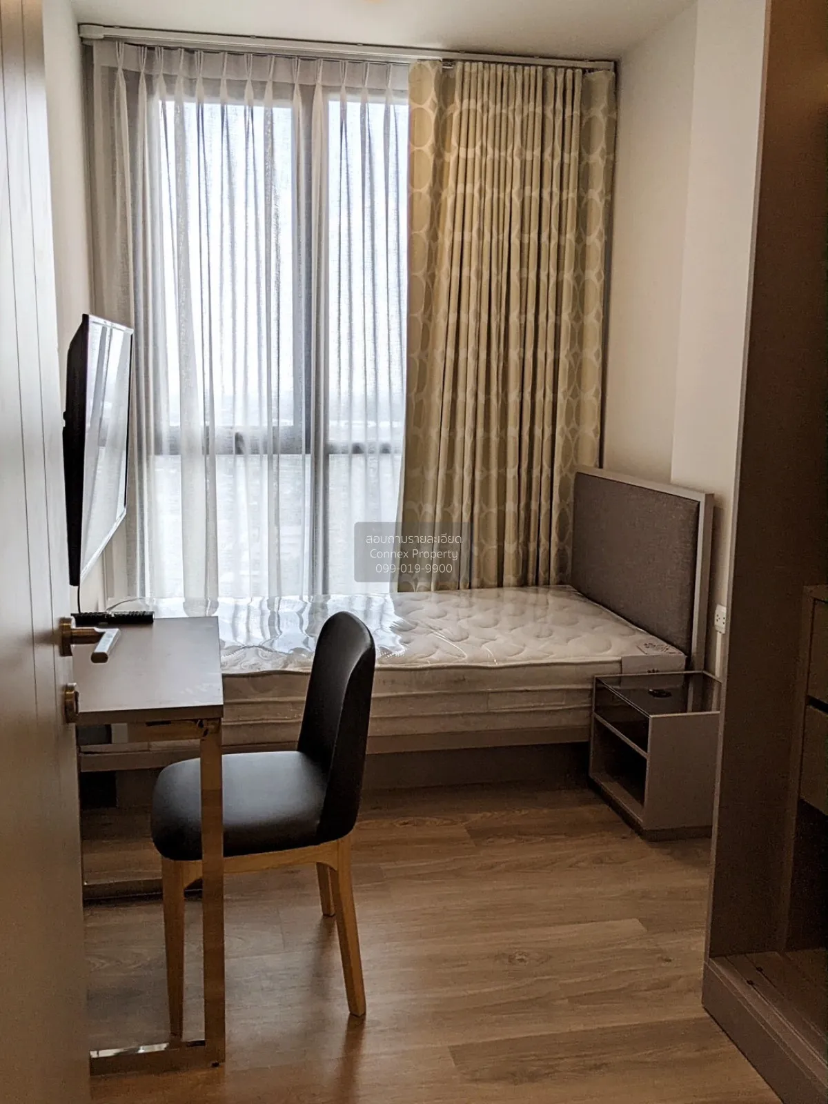 For Sale Condo , Oka Haus Sukhumvit 36 , corner unit , river view