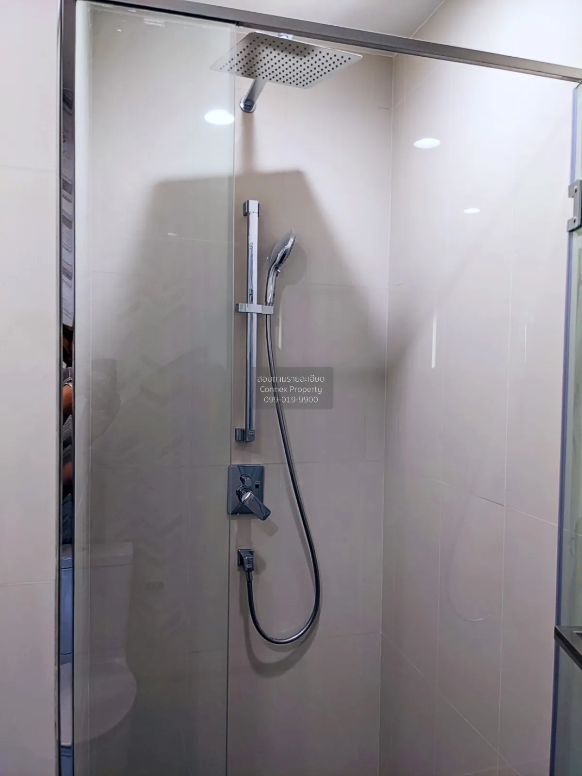 For Sale Condo , Oka Haus Sukhumvit 36 , corner unit , river view