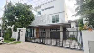 ขายบ้าน  เนอวานา แอบโซลูท กรุงเทพกรีฑา ทับช้าง เขต สะพานสูง กรุงเทพ CX-157785