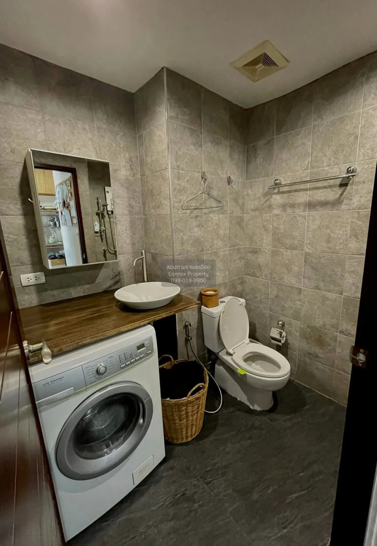 For Sale Condo , A Space Asoke-Ratchada , newly renovated , MRT-P