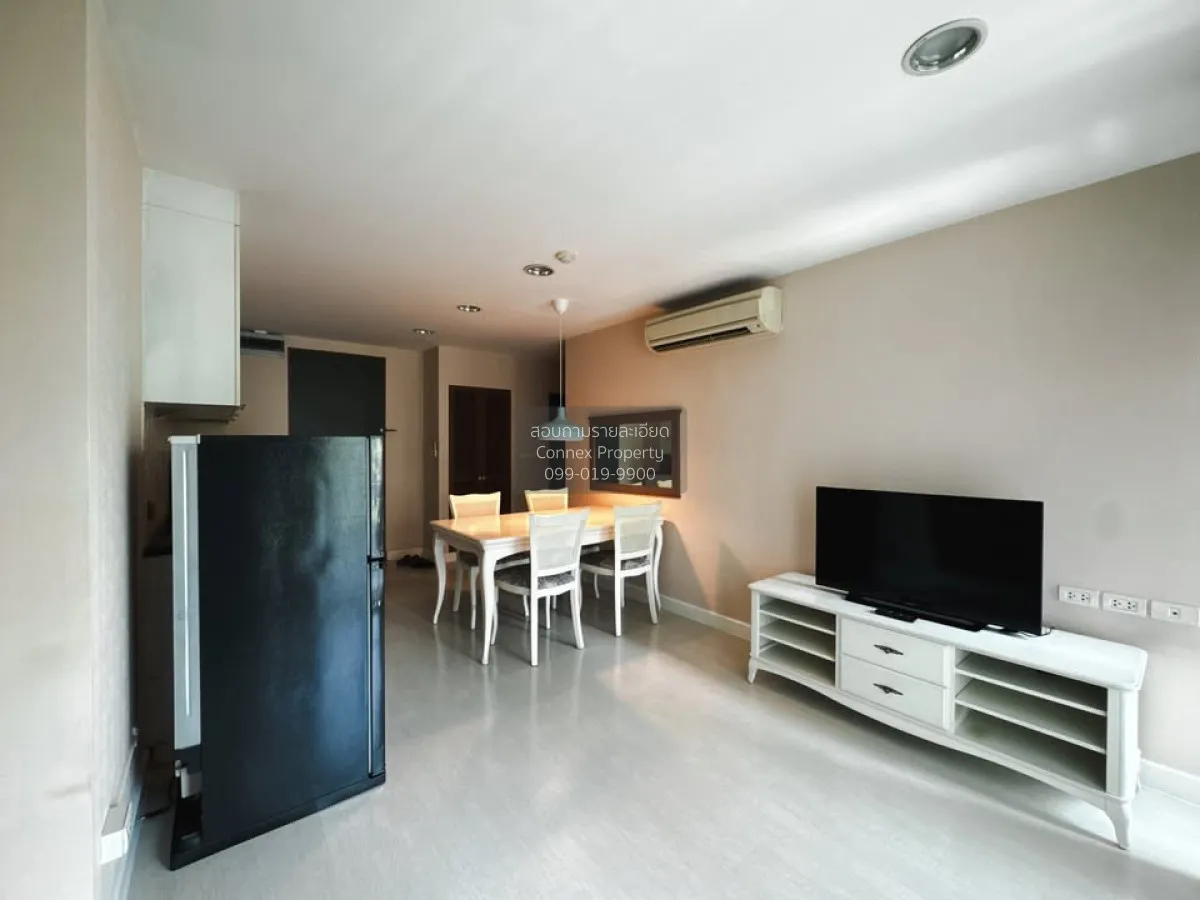 For Rent Condo , D 65 , corner unit , BTS-Phra Khanong , Phra Kha 4