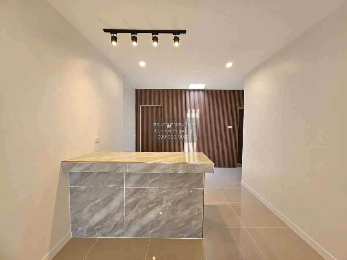 For Sale Townhouse/Townhome  , Baan Arsa House 5 , newly renovate