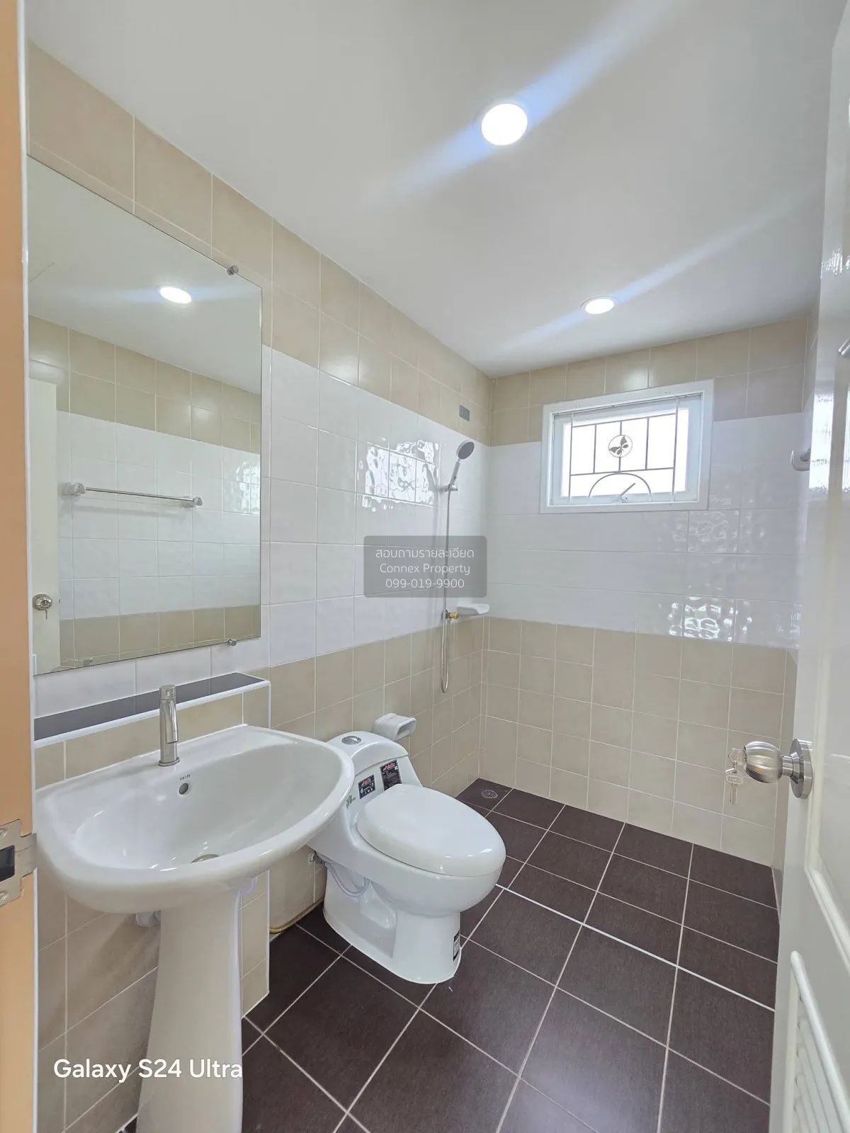 For Sale House , BAAN KUNAPHAT 5 BANGBUATHONG , newly renovated ,