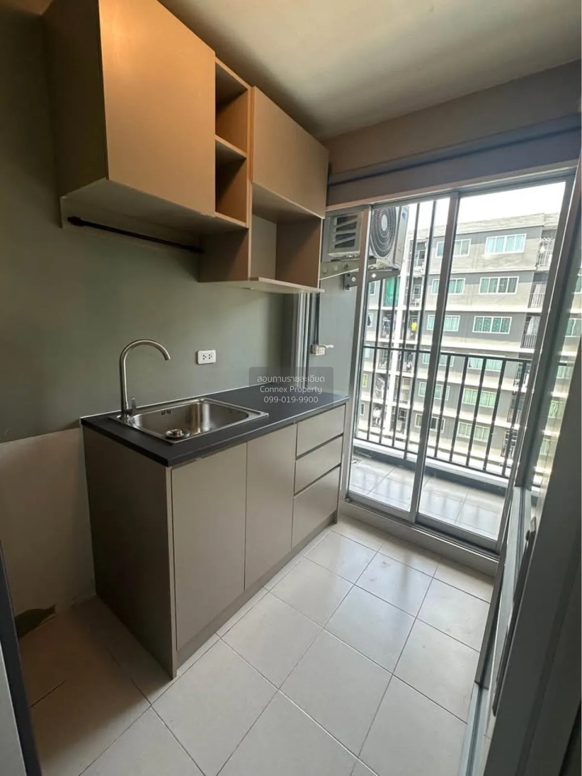 For Rent Condo , D Condo On Nut - Suvarnabhumi , Lat Krabang , La