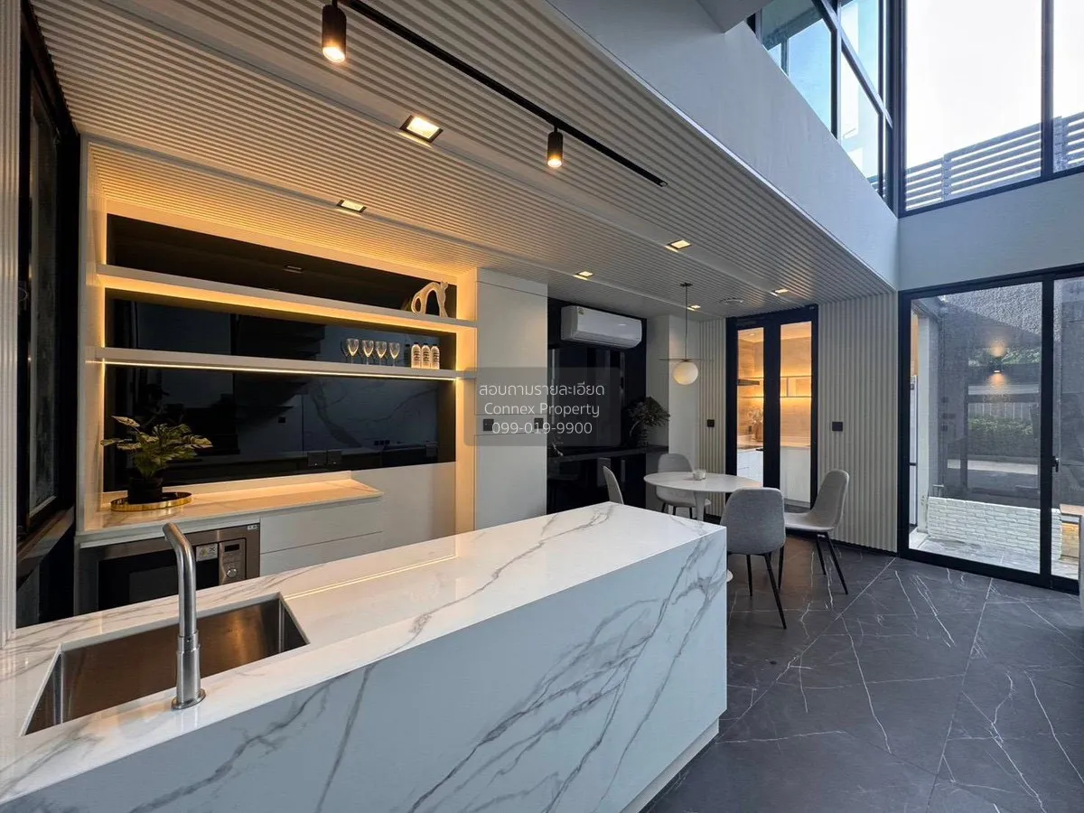 ขายทาวน์เฮ้าส์/ทาวน์โฮม  แอล สเคป รัชดา 20 MRT-รัชดาภิเษก สามเสนน