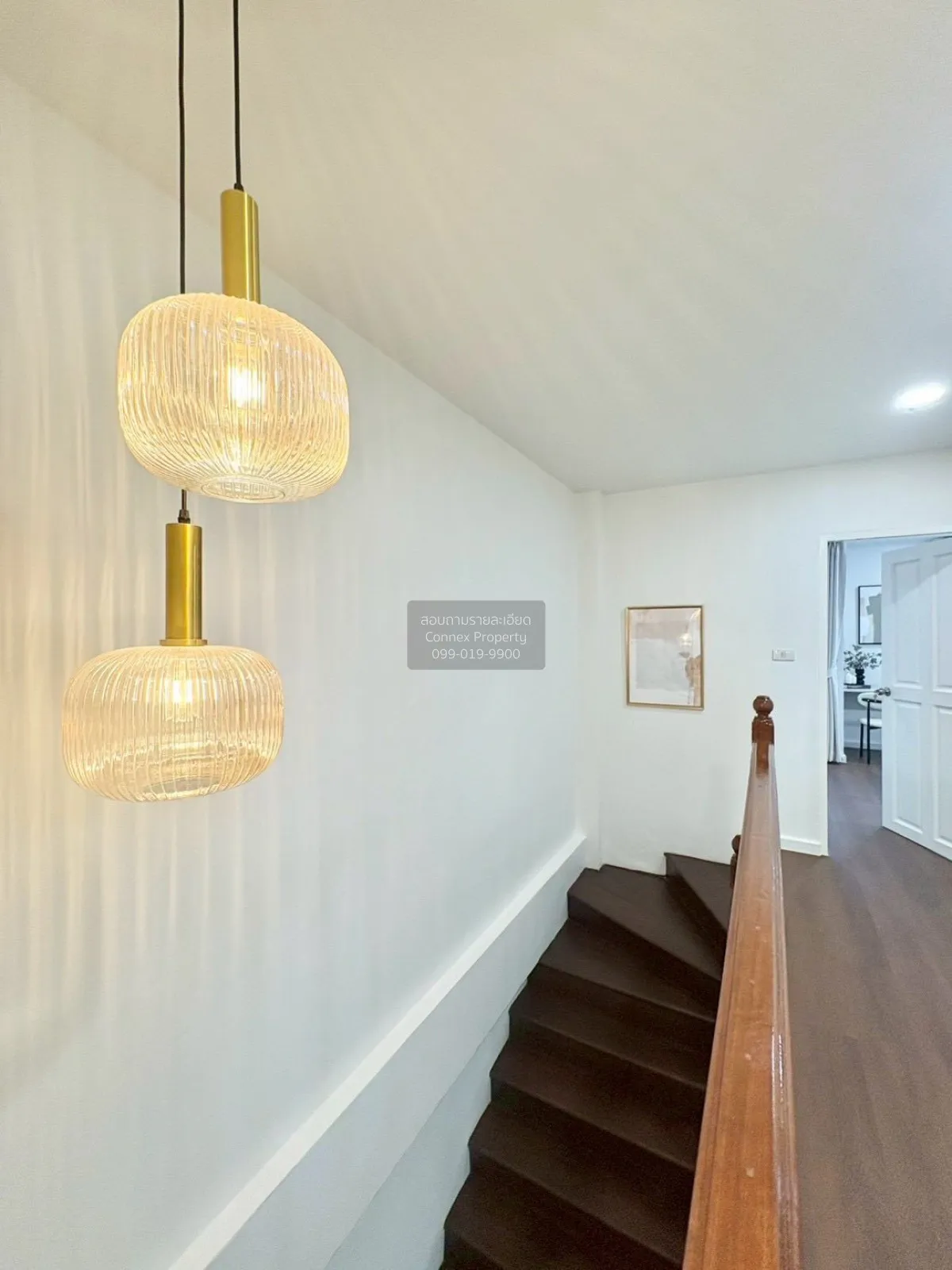 For Rent 3-story townhouse in Ratchada Niwet, Intersection 4 , Sa