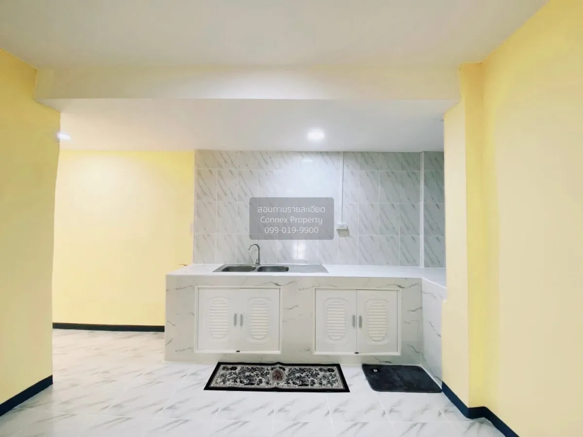For Sale Townhouse/Townhome  , Amornsup , Krathum Rai , Nong Chok