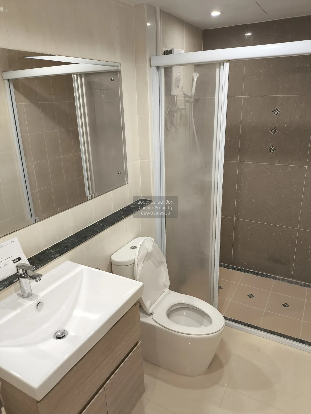 For Rent Townhouse/Townhome  , Baan Klang Muang Urbanion Rama 9 -