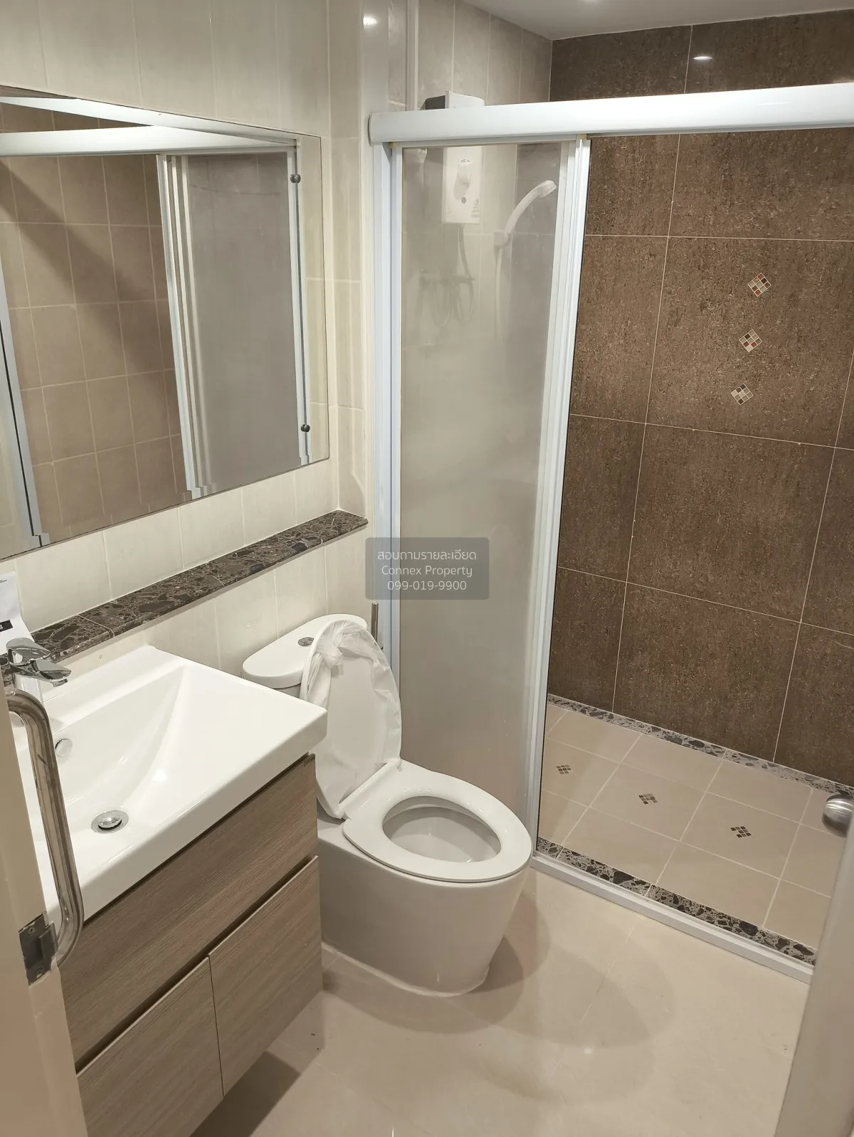 For Rent Townhouse/Townhome  , Baan Klang Muang Urbanion Rama 9 -