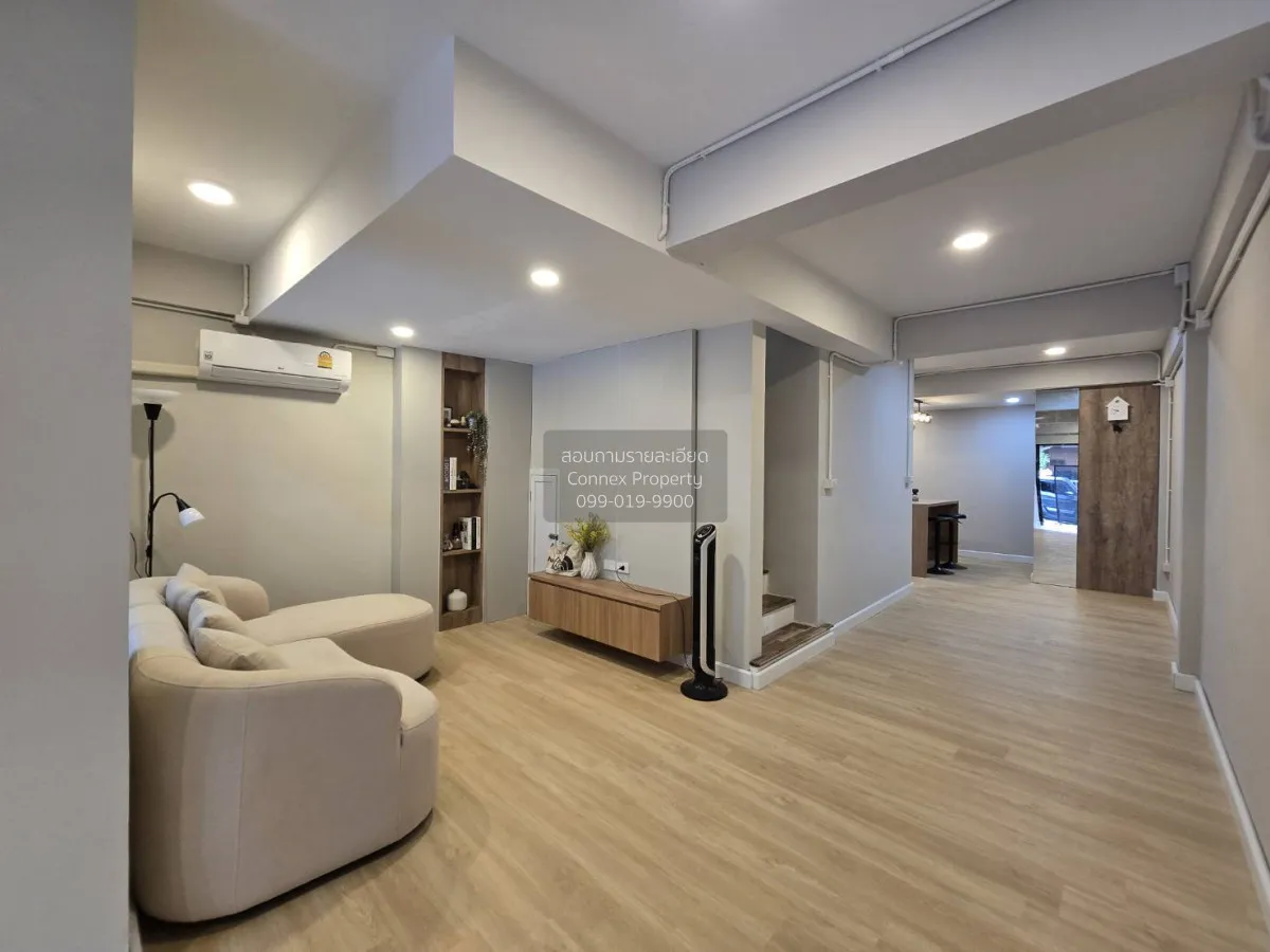 For Sale Townhouse/Townhome  , Amonpan Thet Rachan 13 , newly ren