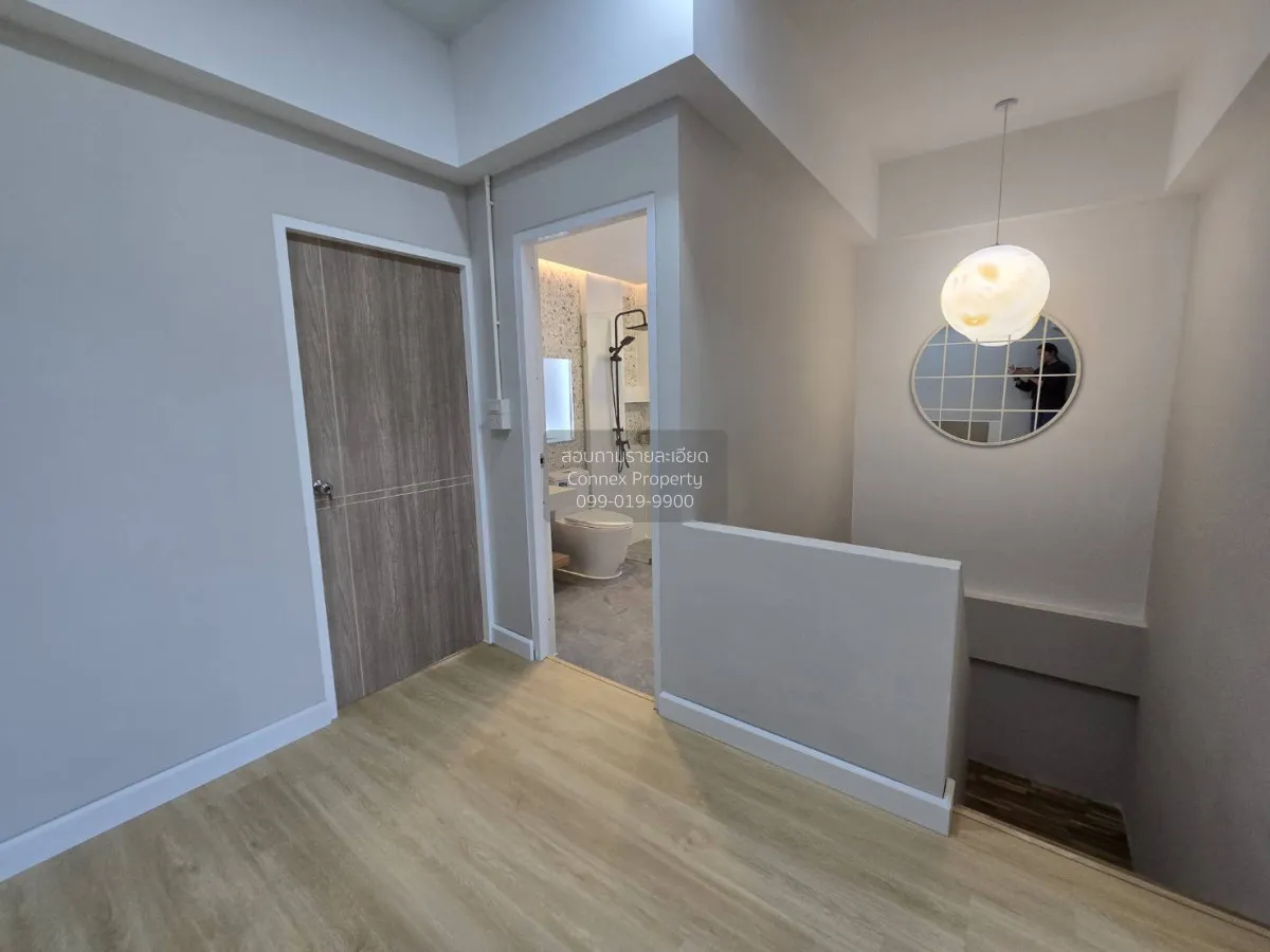 For Sale Townhouse/Townhome  , Amonpan Thet Rachan 13 , newly ren