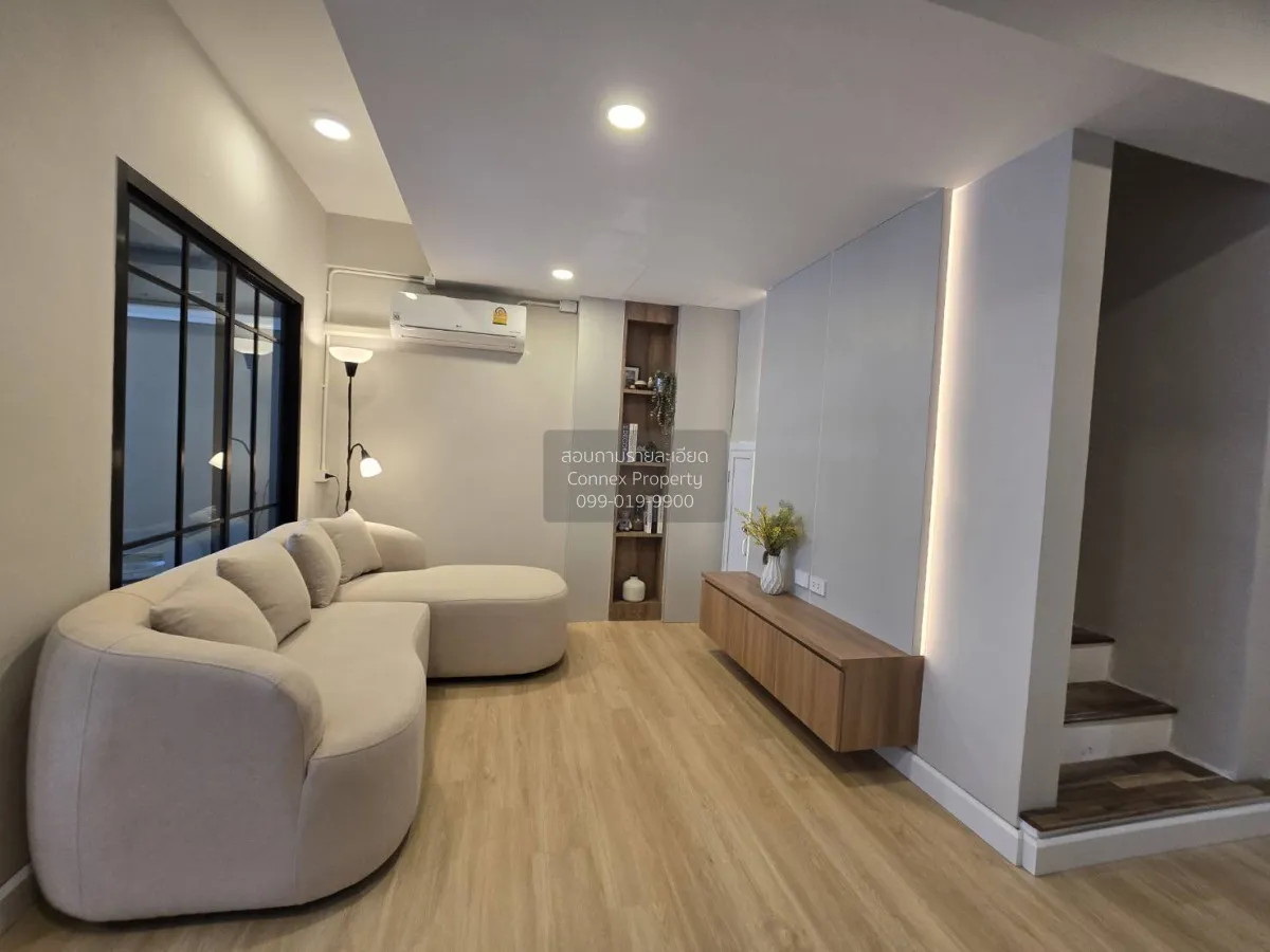 For Sale Townhouse/Townhome  , Amonpan Thet Rachan 13 , newly ren