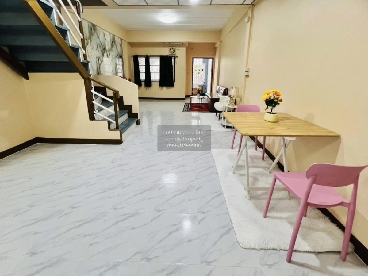 For Sale Townhouse/Townhome  , Baan Thanyaphuek Suwinthawong , No 4