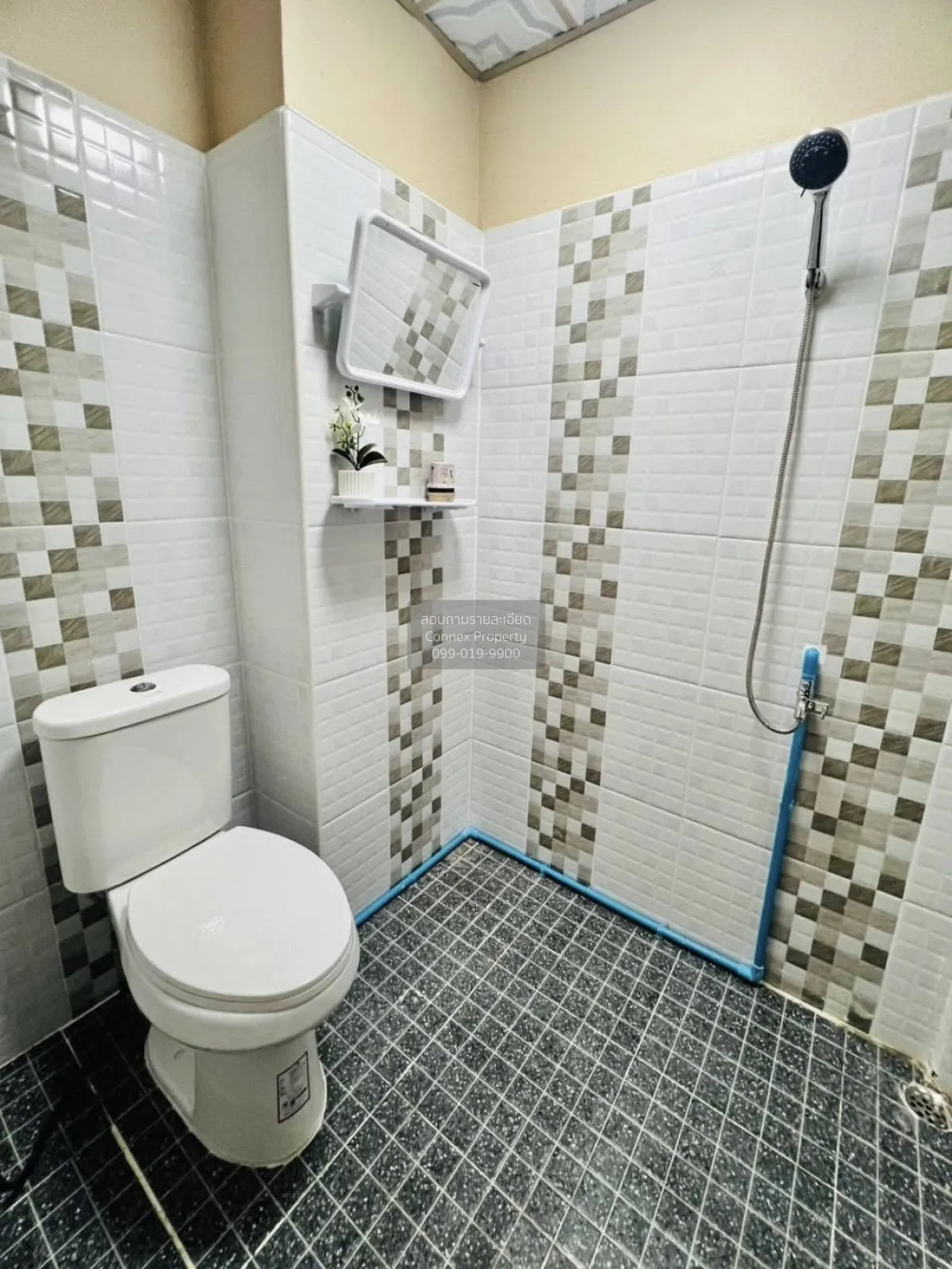 For Sale Townhouse/Townhome  , Baan Thanyaphuek Suwinthawong , No