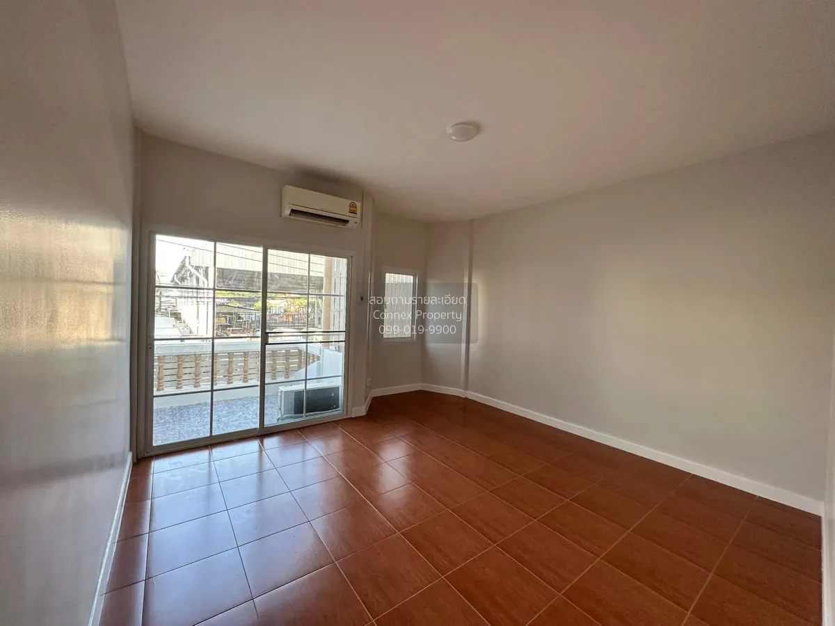For Sale Townhouse/Townhome  , Baan Ruean Kaew , newly renovated  4