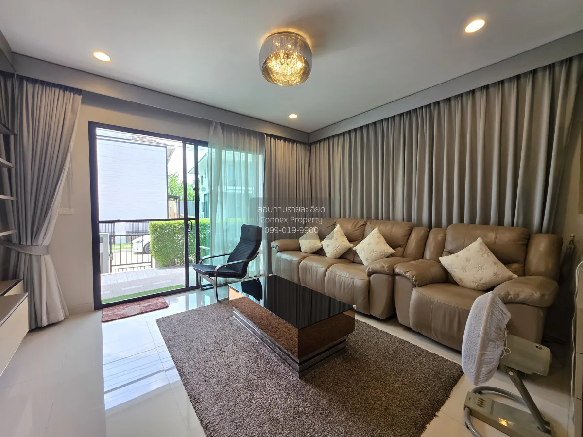 For Sale House , Setthasiri Charan - Pinklao , corner unit , MRT-