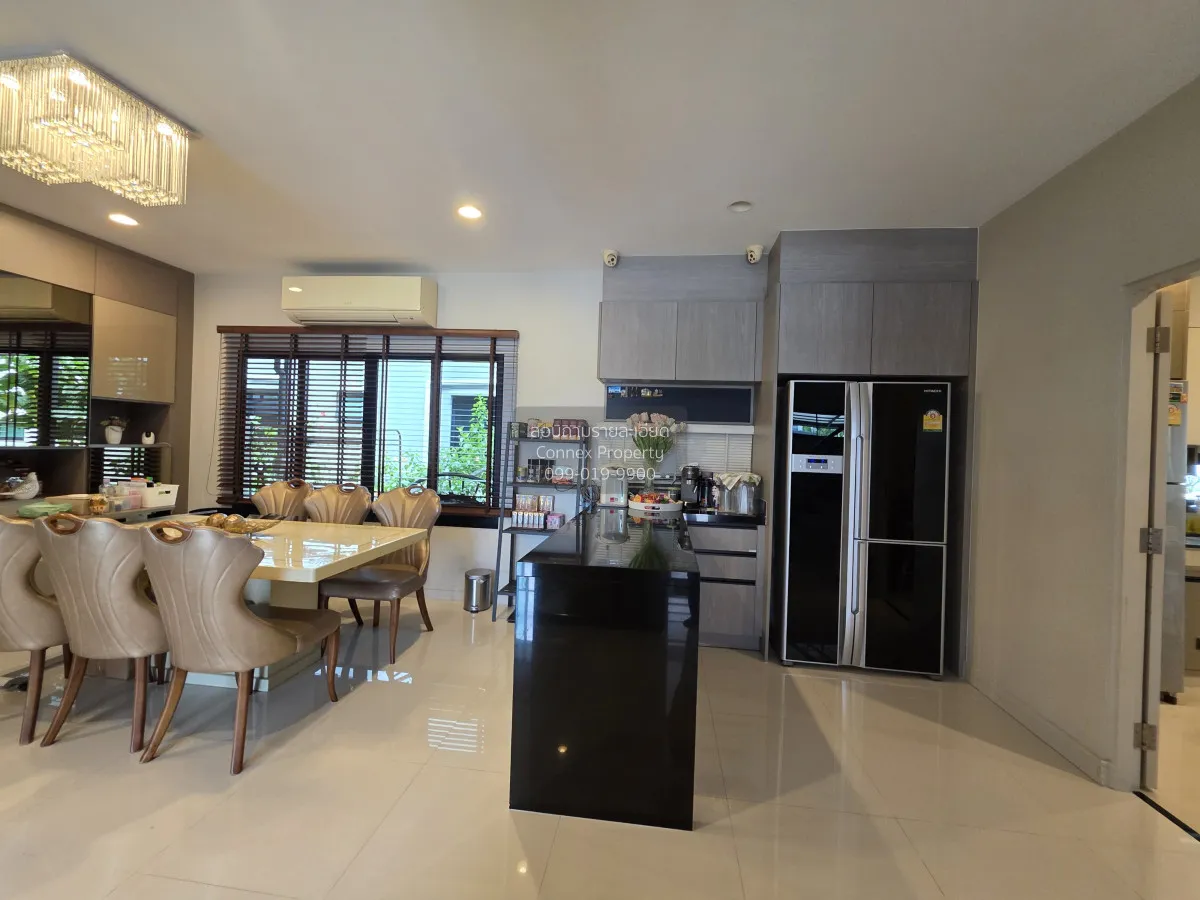 For Sale House , Setthasiri Charan - Pinklao , corner unit , MRT-