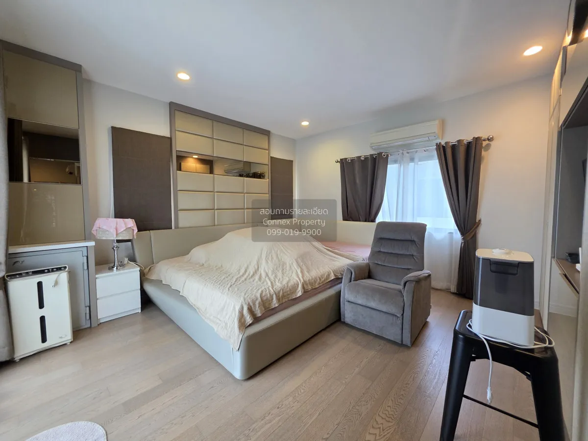 For Sale House , Setthasiri Charan - Pinklao , corner unit , MRT-