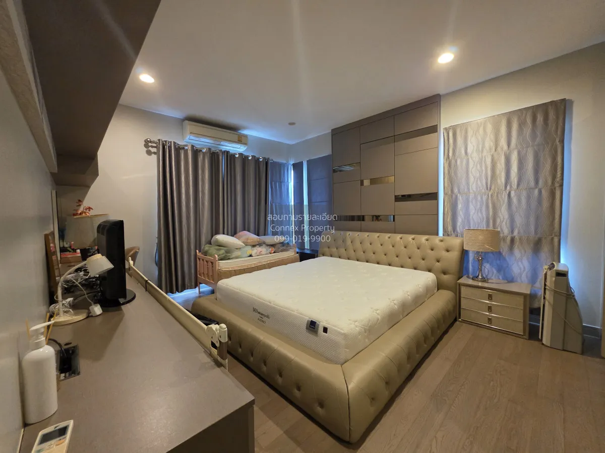 For Sale House , Setthasiri Charan - Pinklao , corner unit , MRT-