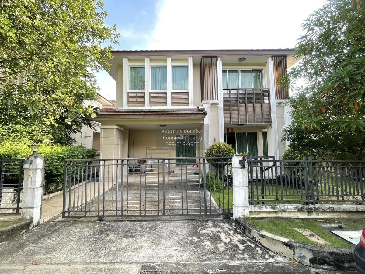 For Sale Townhouse/Townhome  , The Centro On Nut-Wongwaen , Lat K 1