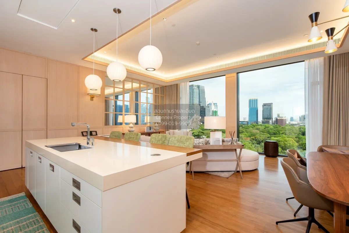 For Sale Condo , Sindhorn Lumpini (Langsuan) , nice view , corner 3