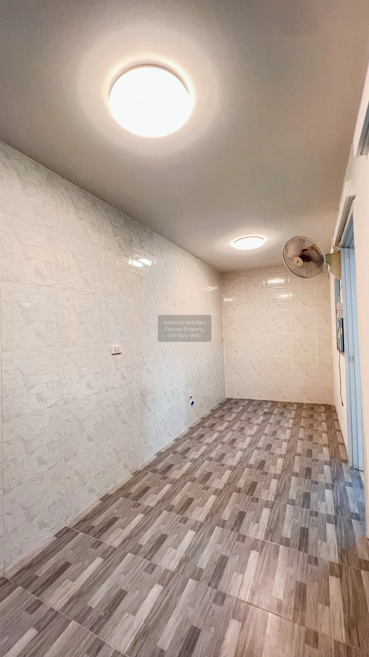 For Sale Townhouse/Townhome  , PRUKSA VILLE 72 , corner unit , ne