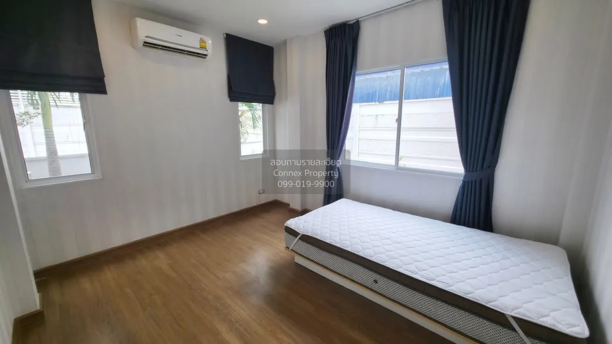 For Sale House , Centro Rama 9 - Motorway , corner unit , Khlong 