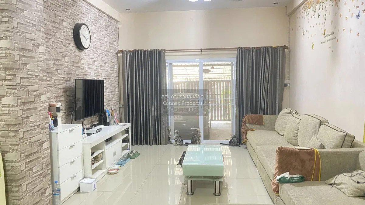For Sale Townhouse/Townhome  , Baan Romsai Petchkasem 69 , newly  4
