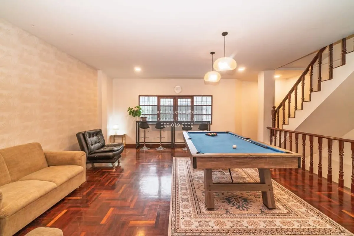 For Rent Tropical house for rent in Thonglor , nice view , newly 