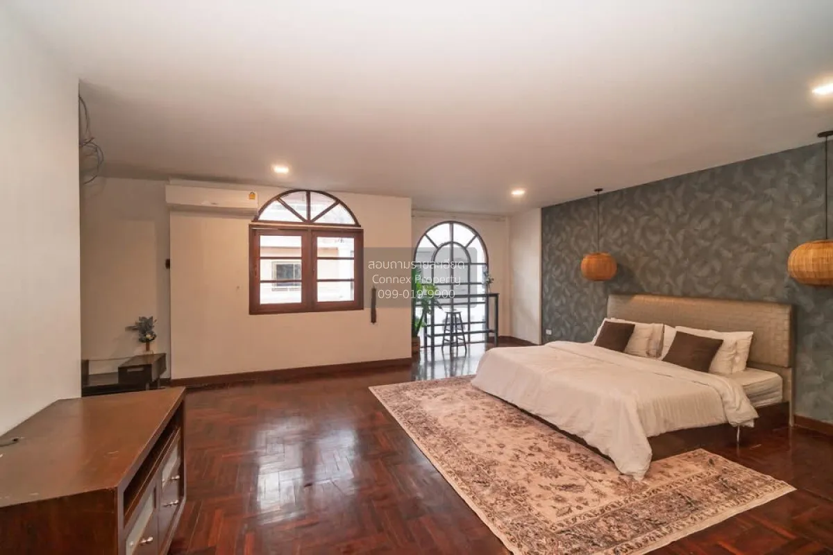 For Rent Tropical house for rent in Thonglor , nice view , newly 
