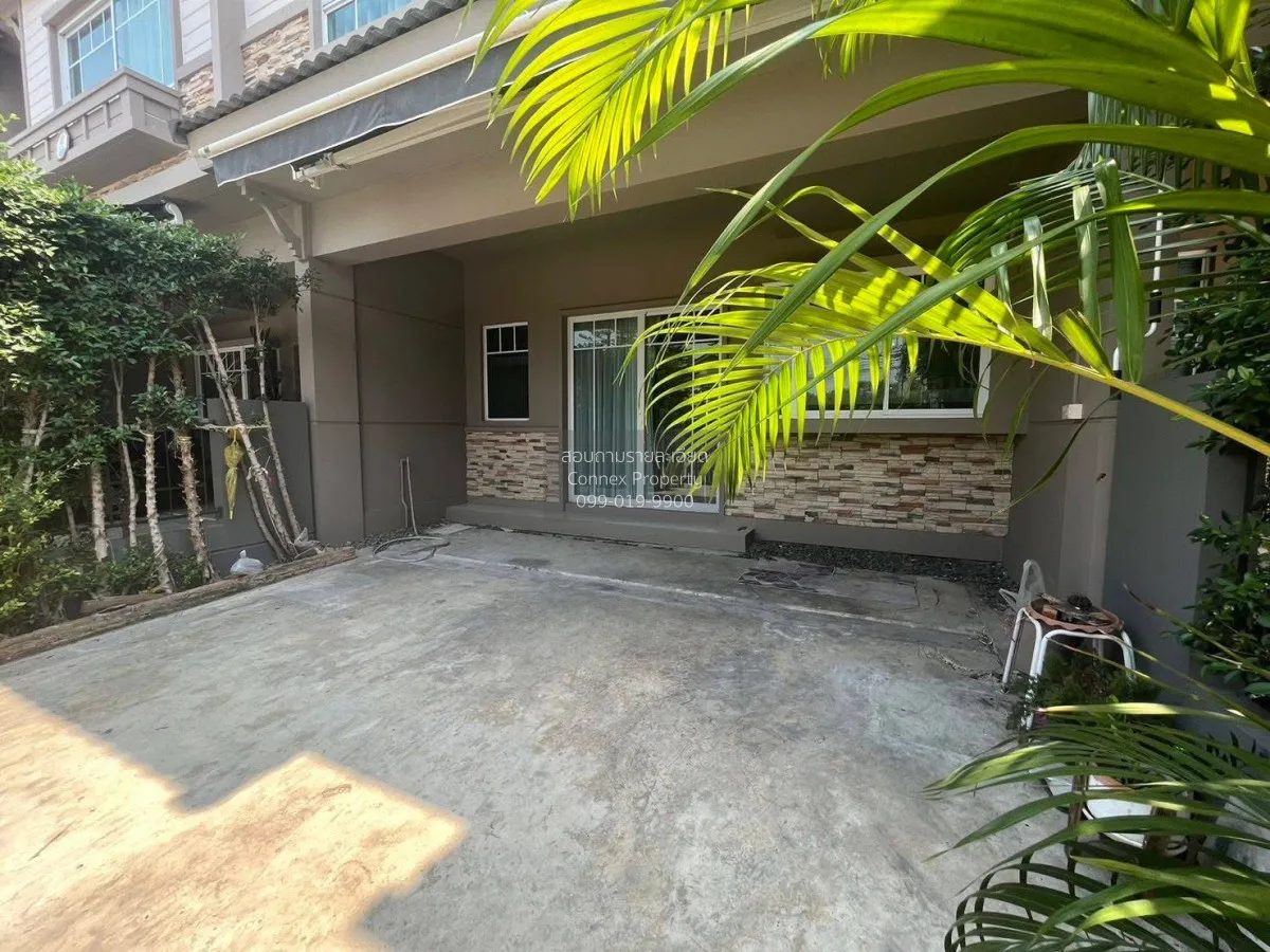 For Rent Townhouse/Townhome  , Indy Rangsit-Klong 2 , wide fronta 3