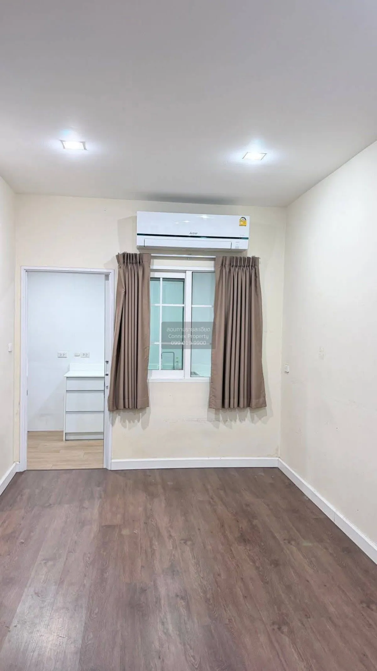 For Rent Townhouse/Townhome  , Golden Town Sukhumvit - Bearing BT