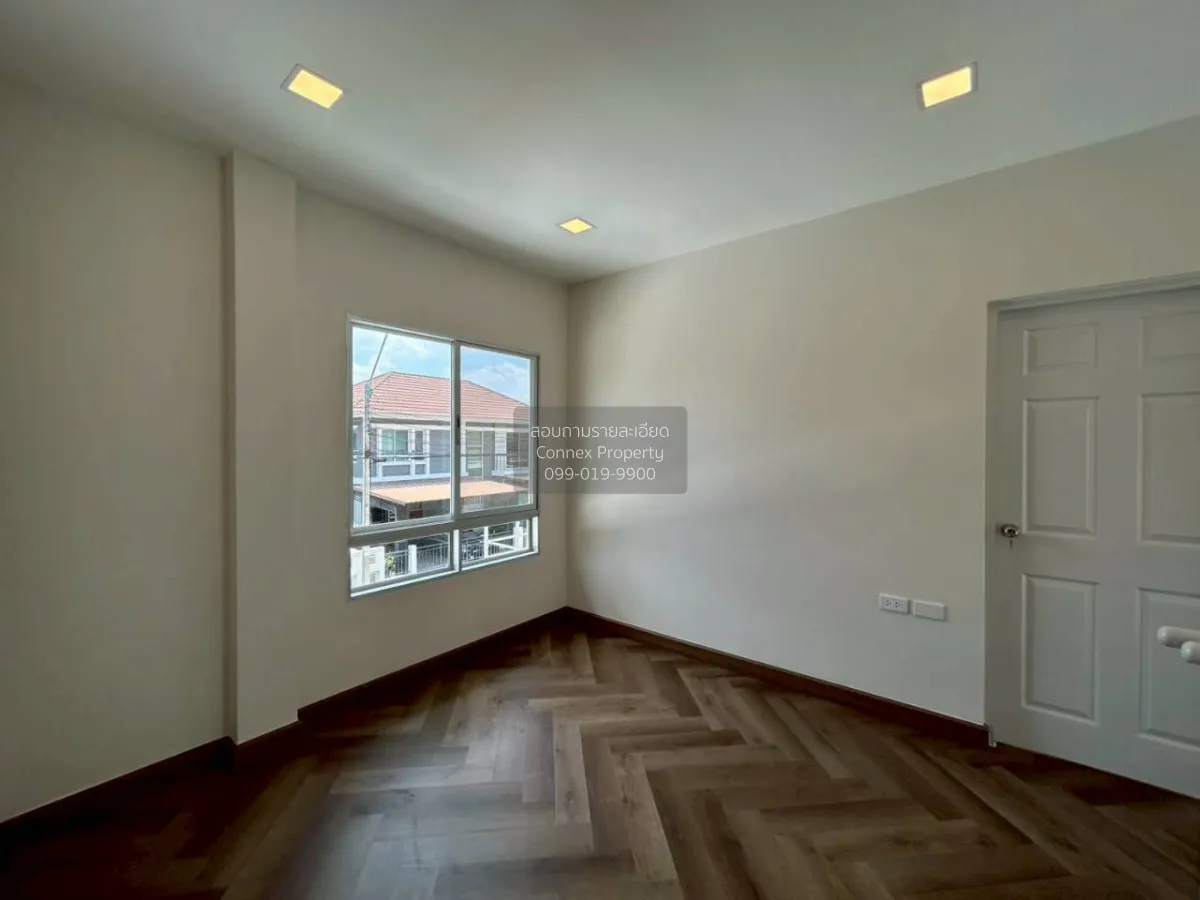 For Sale House , Life Bangkok Boulevard Rama 5 , wide frontage , 