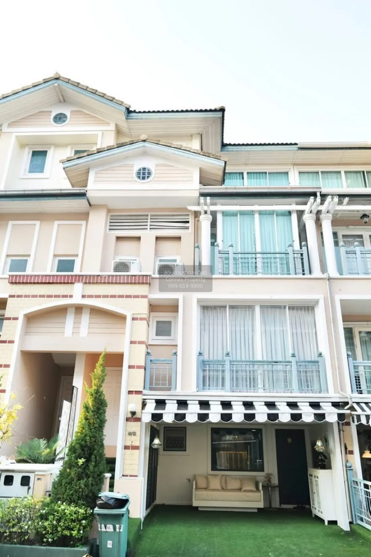 For Sale Townhouse/Townhome  , Crystal Ville , MRT-Ladprao 71 , L 1