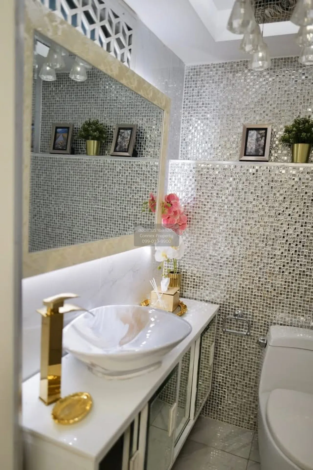 For Sale Townhouse/Townhome  , Crystal Ville , MRT-Ladprao 71 , L