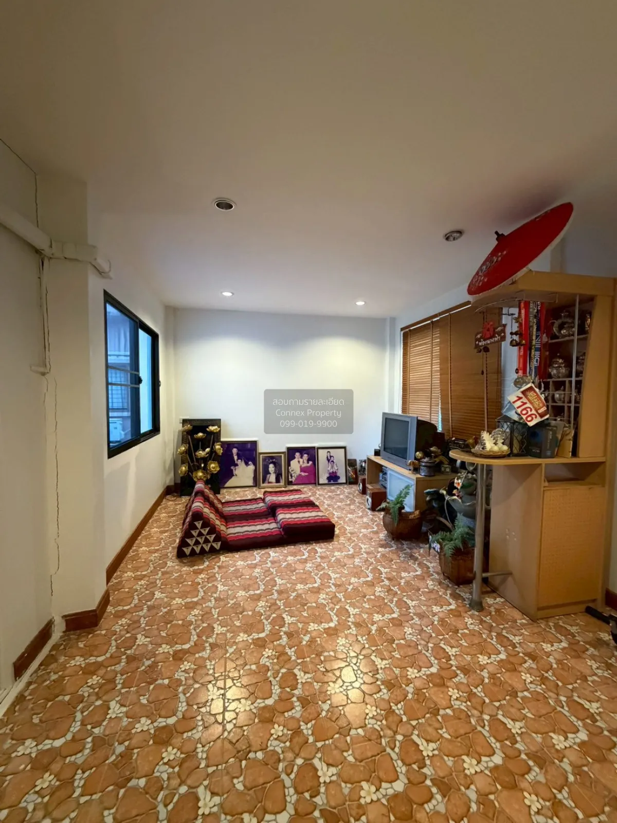 For Sale Townhouse/Townhome  , Baan Klang Muang Ratchada - Mengja