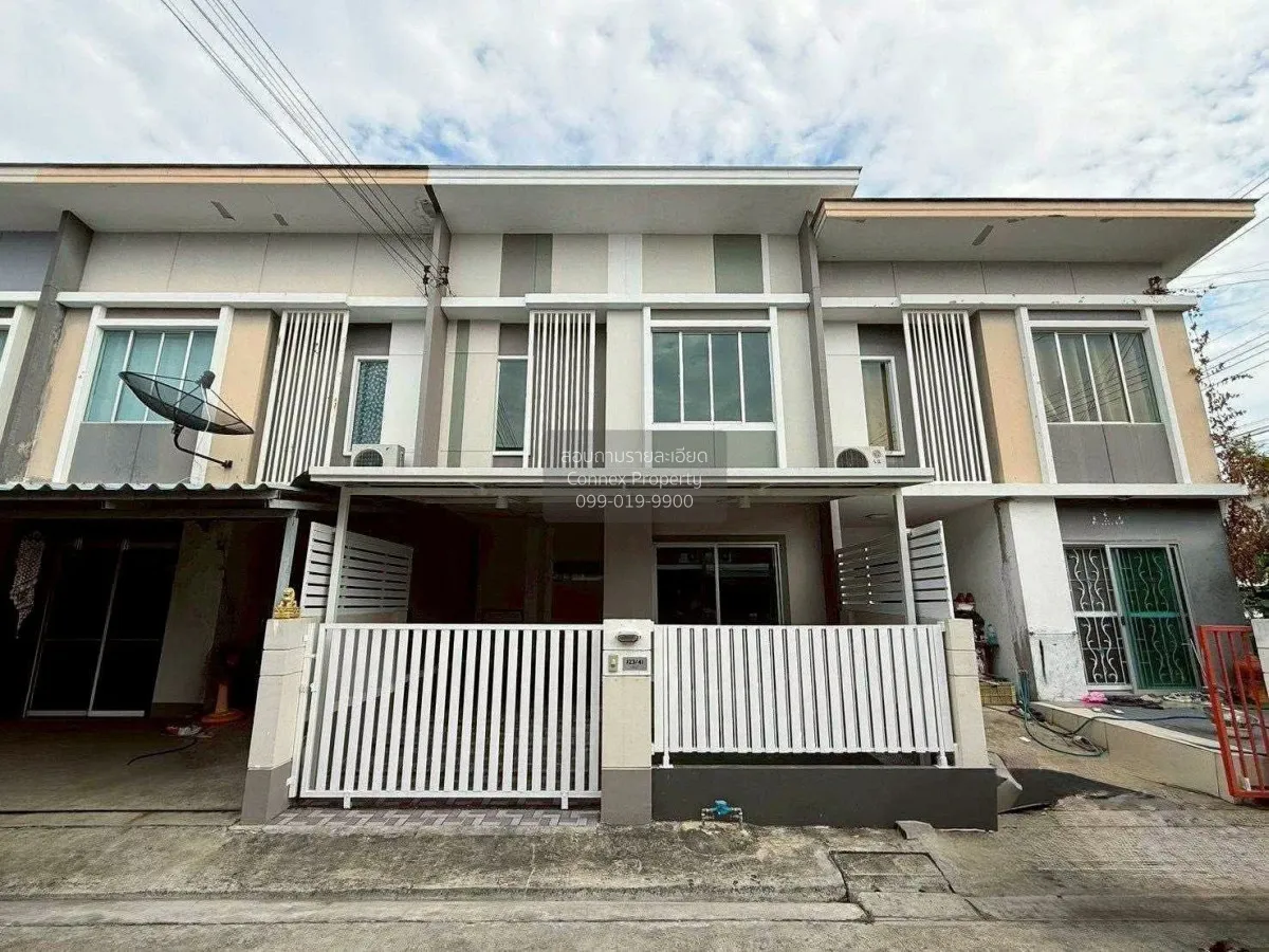 For Sale Townhouse/Townhome  , Pruksa Ville 78 Srinakarin - Thepa 1