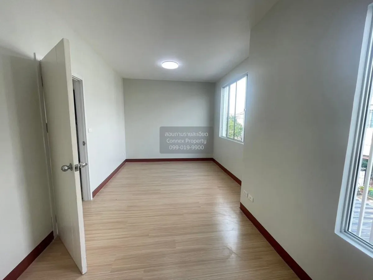 For Sale Townhouse/Townhome  , Pruksa Ville 78 Srinakarin - Thepa