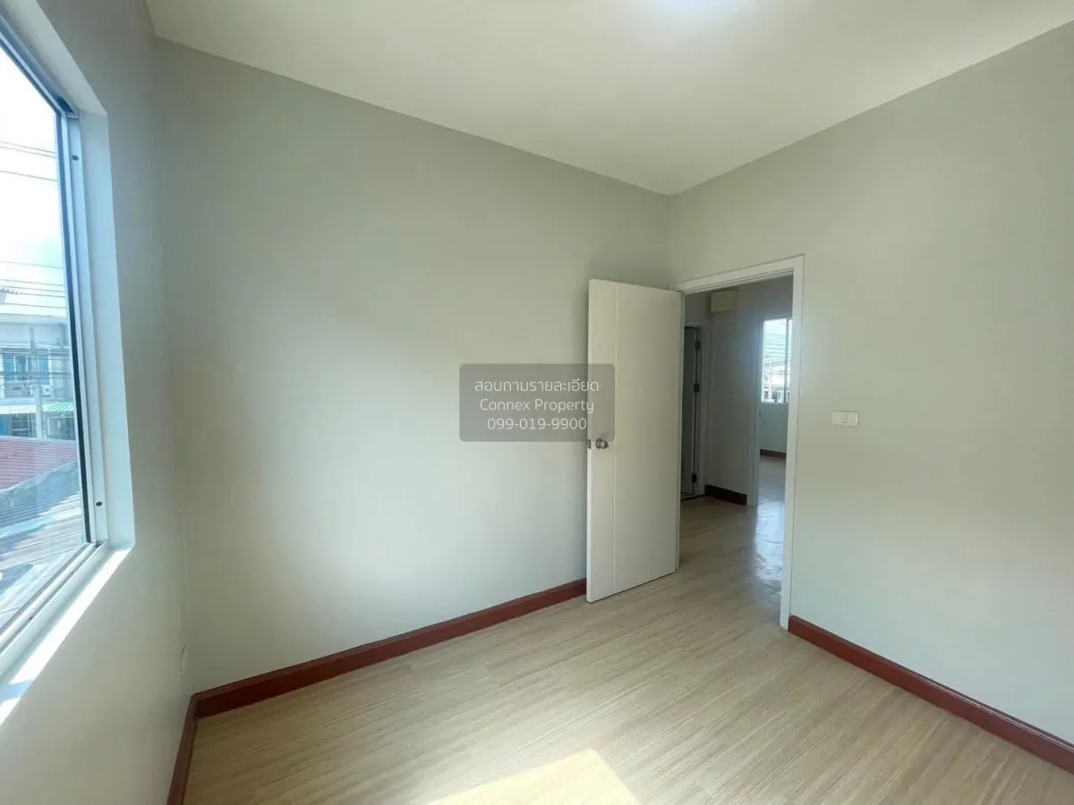 For Sale Townhouse/Townhome  , Pruksa Ville 78 Srinakarin - Thepa