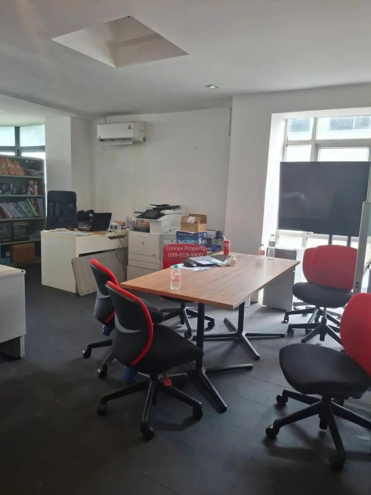 For Rent Commercial buildings for rent “Onnut road”  , corner uni
