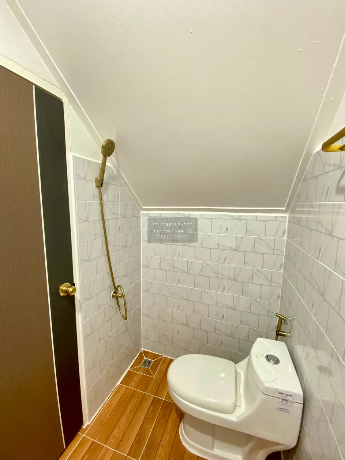 For Sale Townhouse/Townhome  , Baan Buathong 4 Baan Kluay-Sai Noi