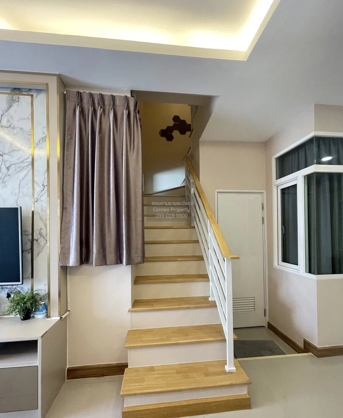 For Rent Townhouse/Townhome  , Golden Town 3 Bangna-Suanluang , D