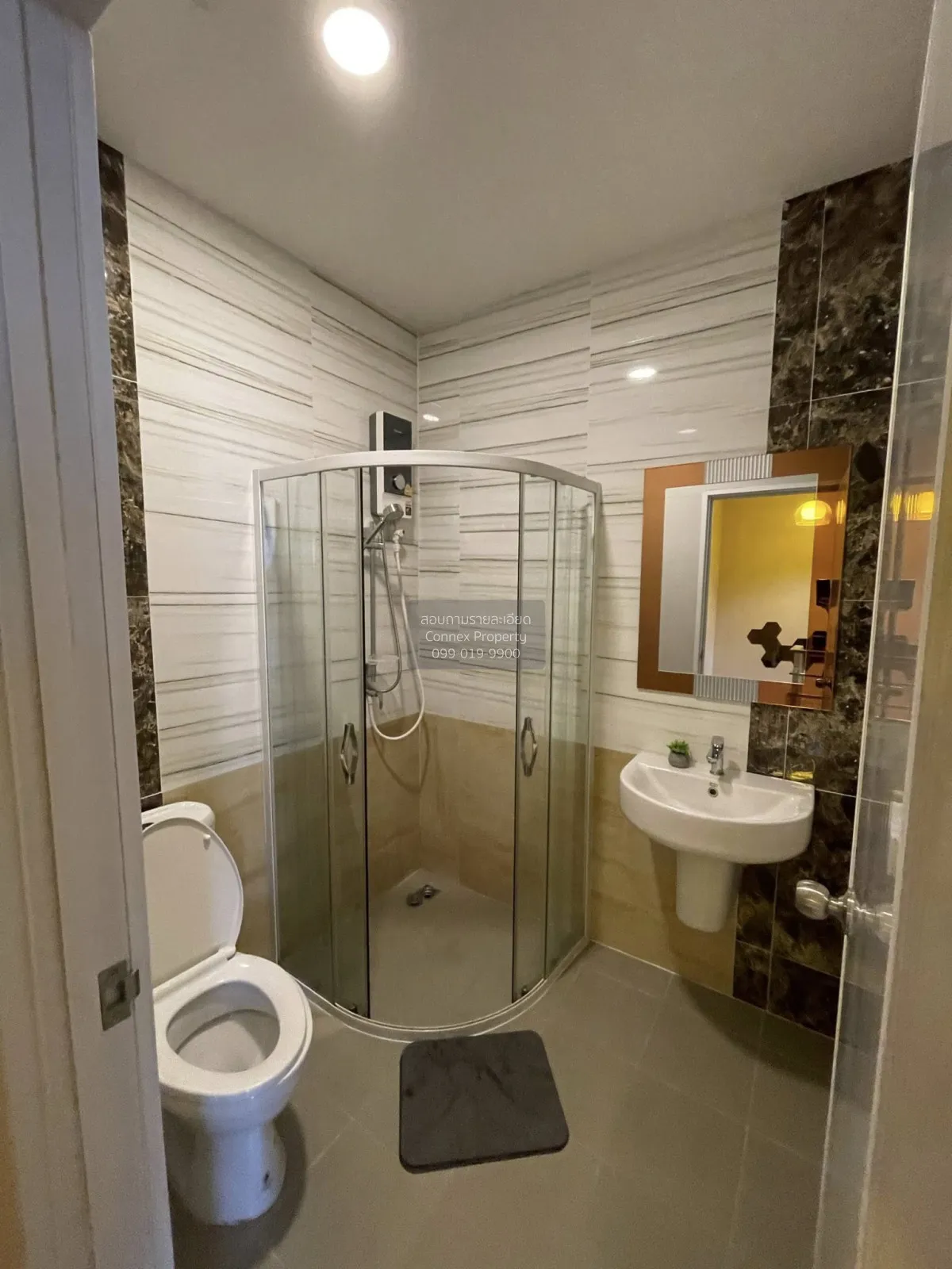 For Rent Townhouse/Townhome  , Golden Town 3 Bangna-Suanluang , D
