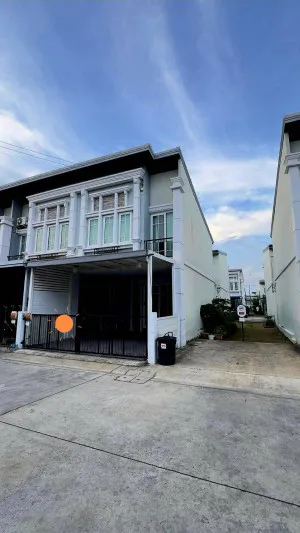 For Sale Townhouse/Townhome  , Golden Town Sukhumvit - Bearing BTS Station , Samrong , Phra Pradaeng , Samut Prakarn , CX-158796