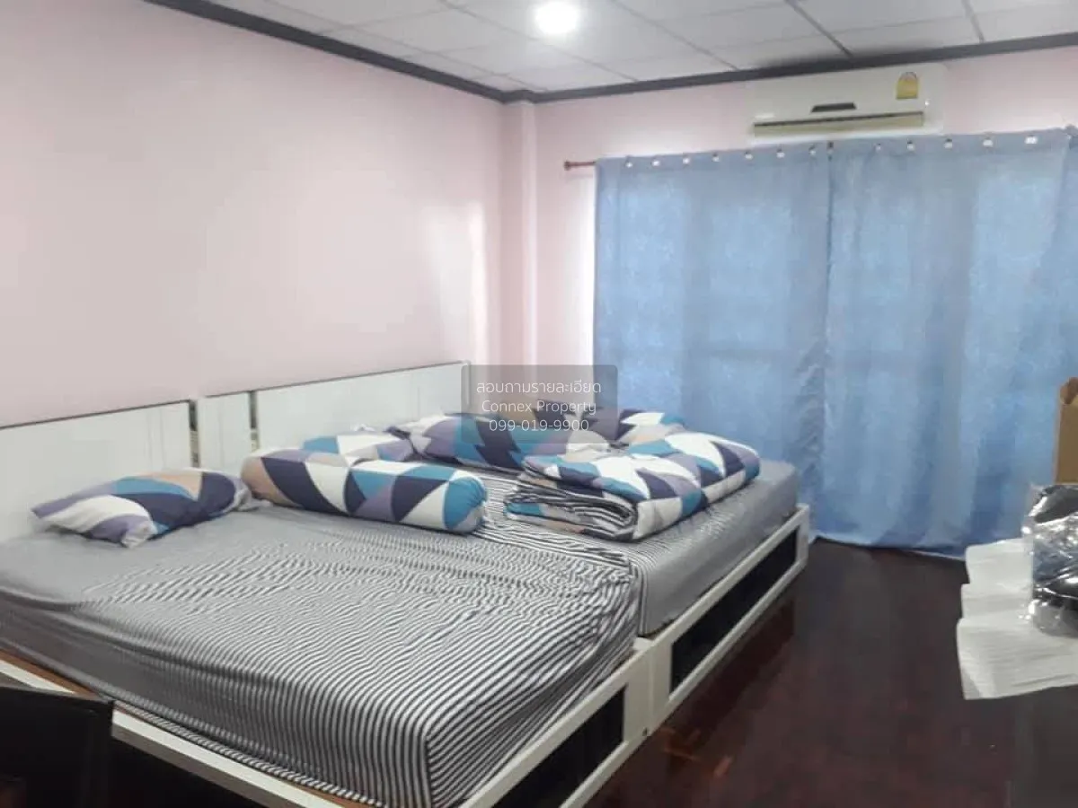 For Sale Two-story townhome, Baan Penporn, Phutthabucha 44. , Ban