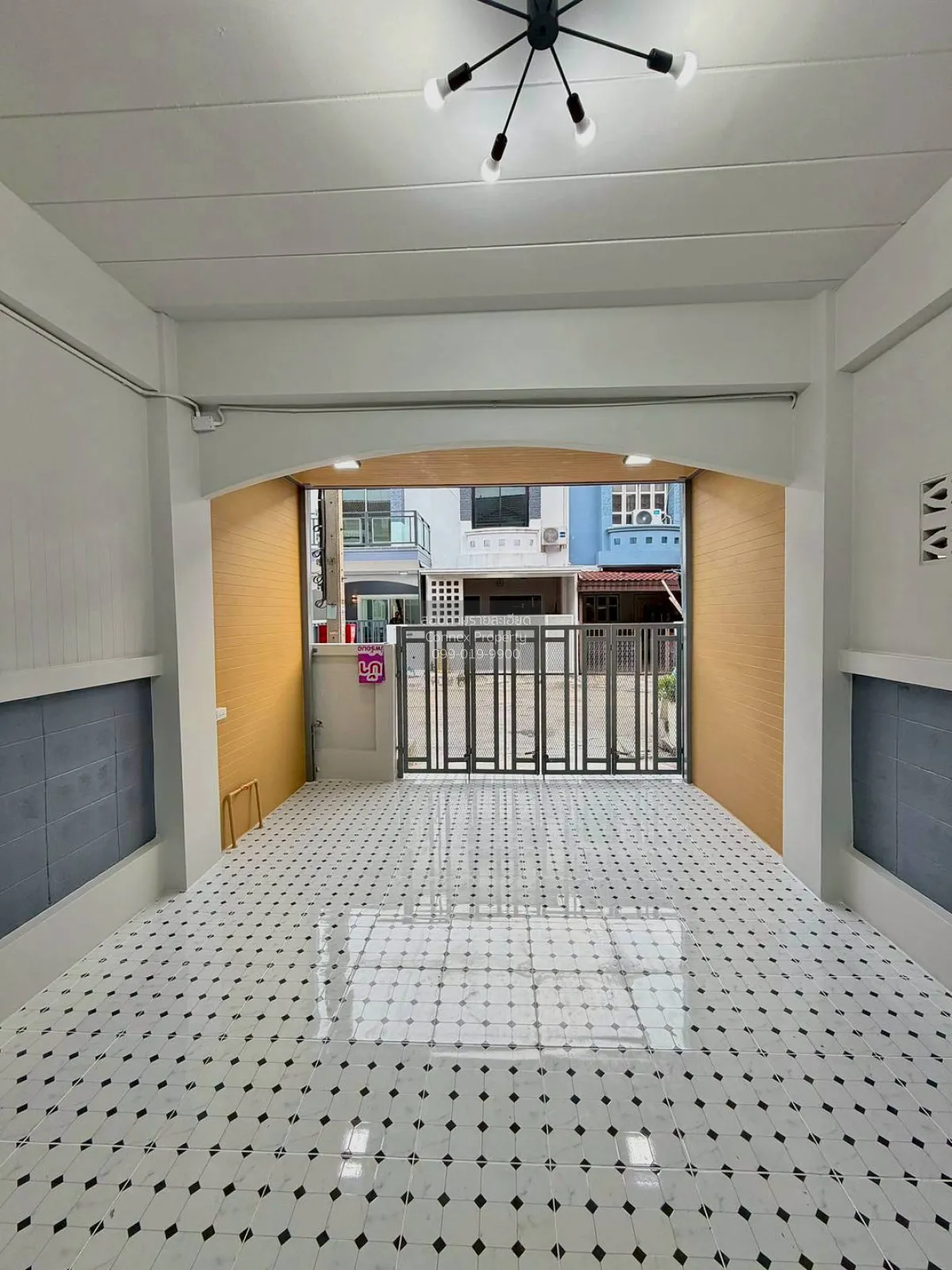 For Sale Townhouse/Townhome  , Baan Nanthicha 3/8 , newly renovat 3